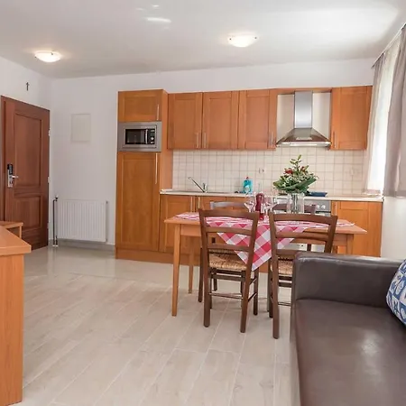 Porto Samaria Apartment *