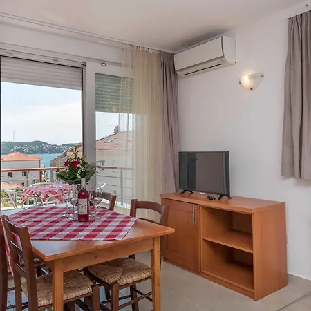 Porto Samaria * Trogir