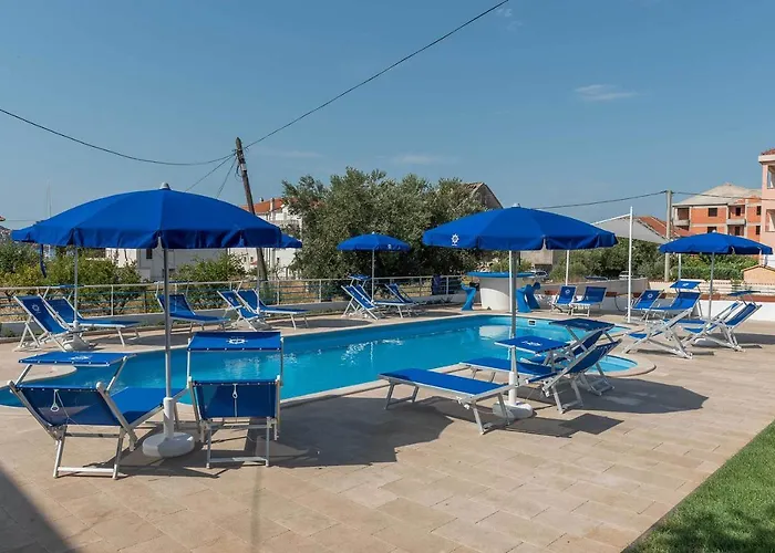 Porto Samaria * トロギール