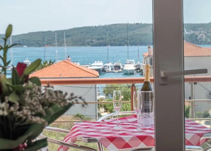 アパート Porto Samaria *