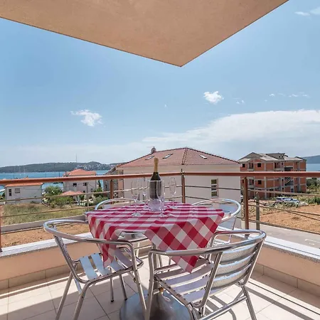 Porto Samaria Apartmán *